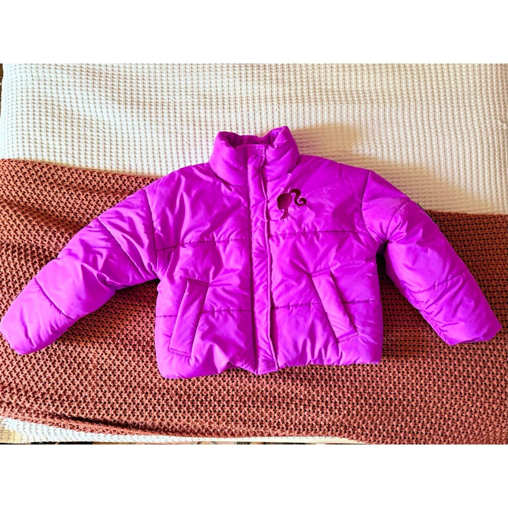 Barbie Pink Oversized Puffer Jacket S Snap Front Padded Short Logo Pockets